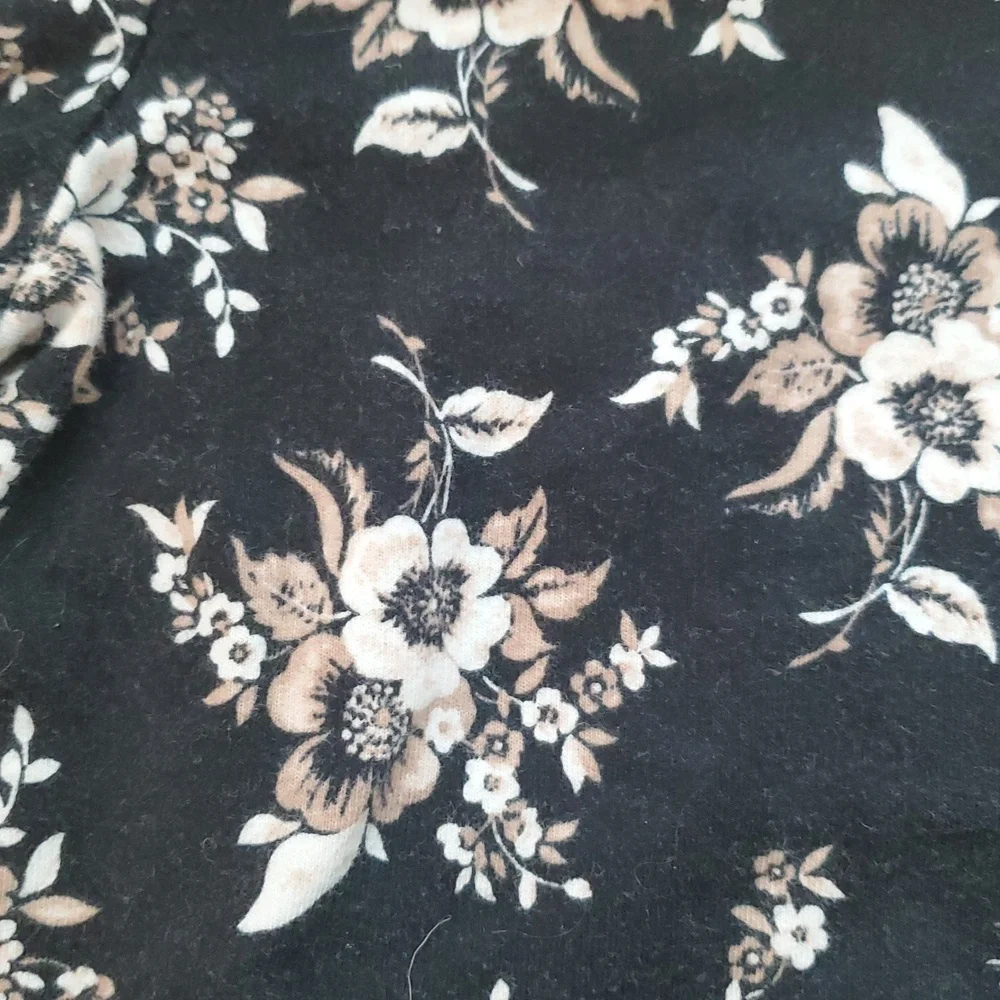 Janie & Jack Floral Puff Sleeve French Terry Black Sweatshirt Girls‎ Size 18-2M